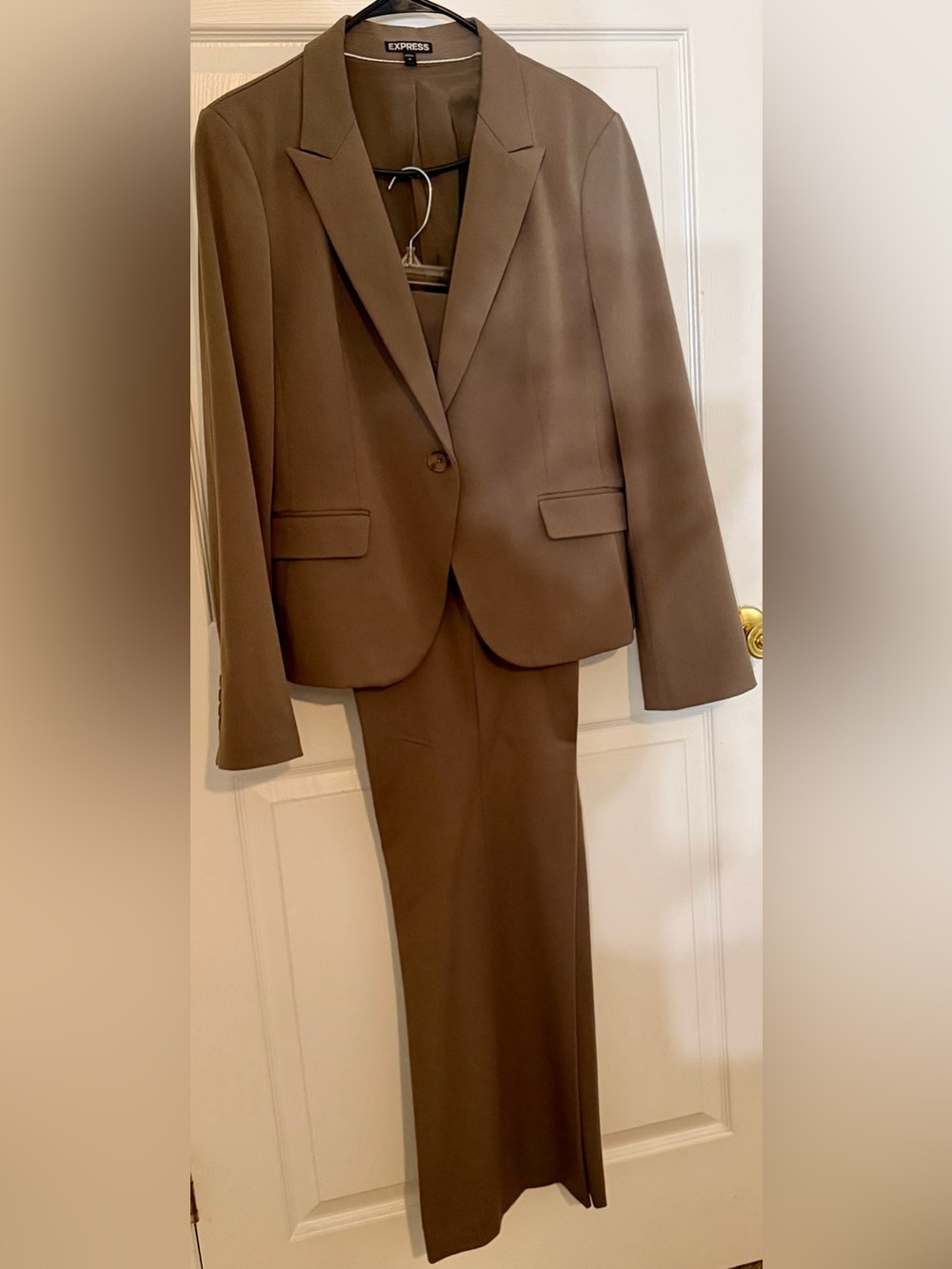 Express Brown Two-Piece Women's Suit Blazer & Trousers